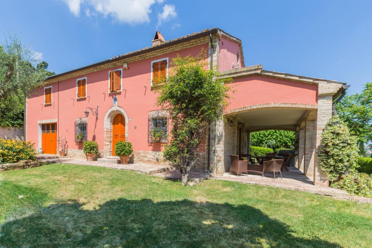 Villa Azzurra Mondavio Buitenkant foto